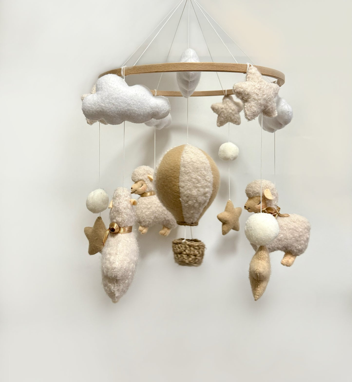 Baby Mobile "Schäfchen & Wolkenzauber"